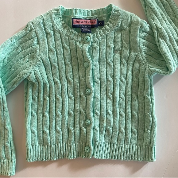 Vineyard Vines Girl’s Classic Cardigan | Size Extra Small (5/6) - Picture 2 of 8